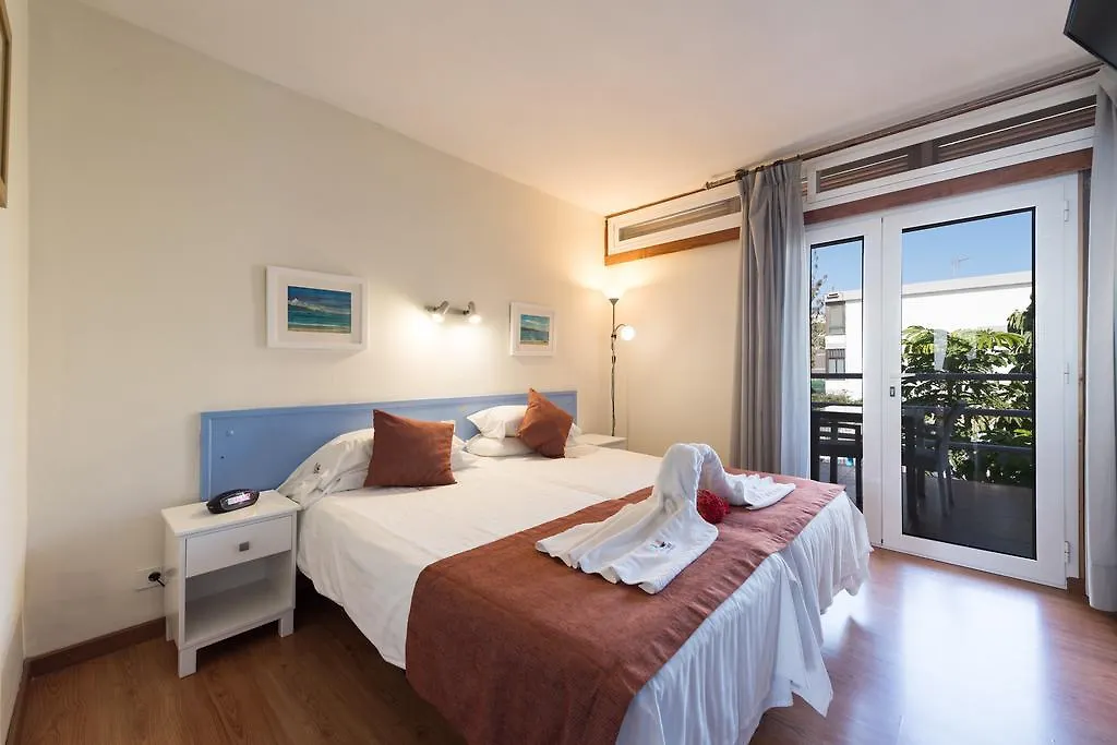 アパート Apartamentos El Paseo プラヤ・デル・イングレス